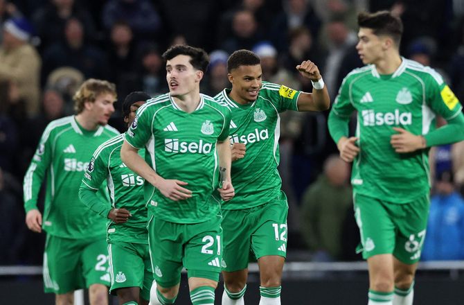 Premier League -Kortvarig rekord: Thiaw snupper sæsonens hurtigste PL-mål