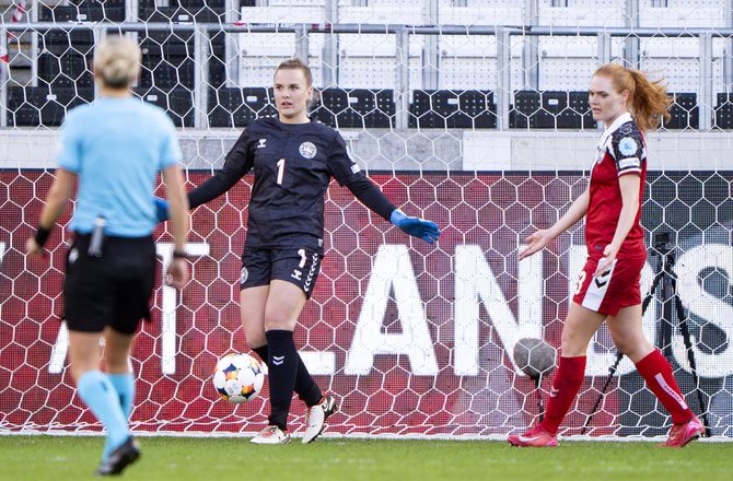 Danmark (k) -Danmark-keeper 'zonede ud' efter nederlag