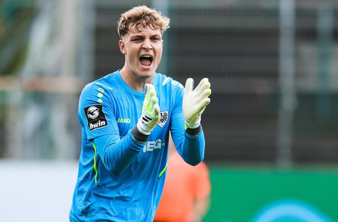 2. Bundesliga -Bayern sender reservekeeper til 2. Bundesliga