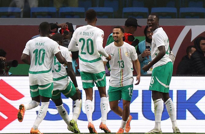 Africa Cup of Nations -Ndiaye sendte Senegal i semifinalen