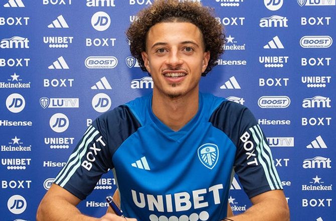Championship -Leeds køber uheldig Chelsea-stopper