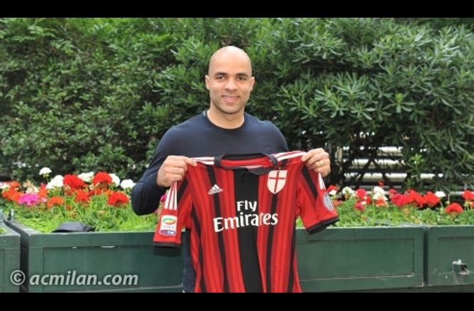 Serie A -Milan-stopper slap billigt fra grimt uheld