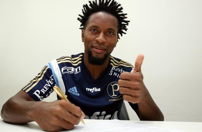 Serie A -43-årige Ze Roberto stopper karrieren