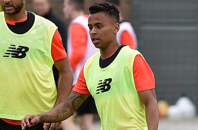 International -Liverpool udlejer brasilianer for syvende gang