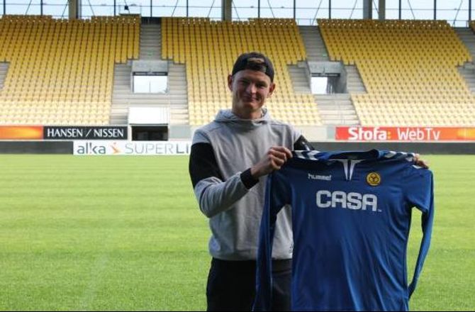 3F Superliga -AC Horsens henter polsk målmand