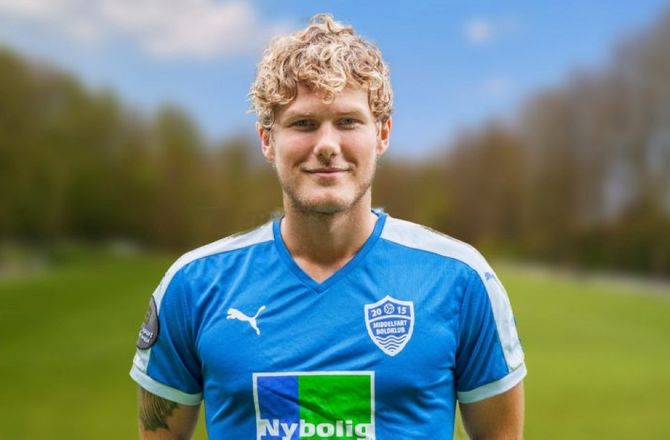 2. Division -Middelfart forlænger med forsvarsspiller