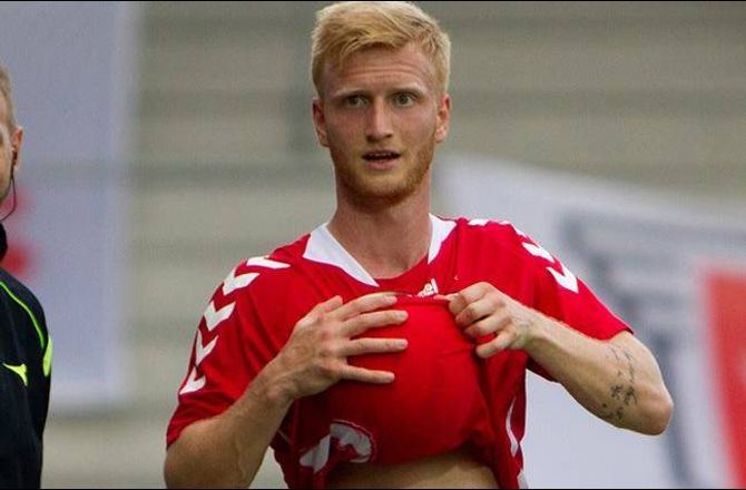 1. Division -Vejle ophæver med Ole Bisp