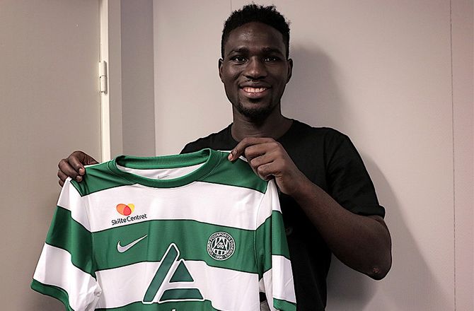 3F Superliga -Viborg henter ghanesisk stopper