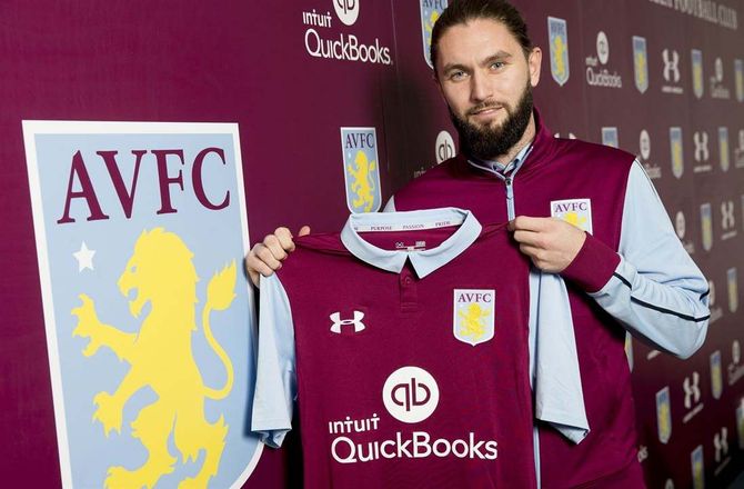 Championship -Aston Villa snupper Bendtners kaptajn