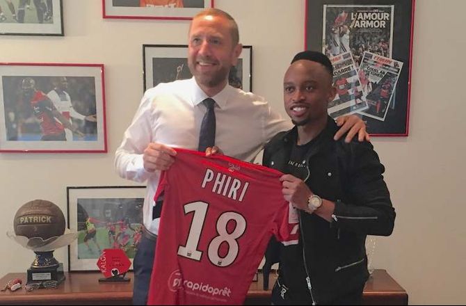 International -Lebogang Phiri skifter til franske Guingamp