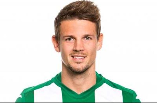 2. Division -Næstveds Baes chokeret over afsked