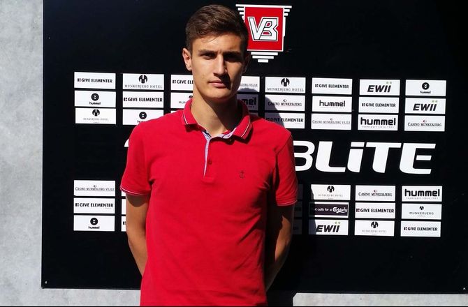 3F Superliga -Vejle forlænger med kroatisk keeper