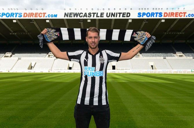 Premier League -Newcastle frygter alvorlig Lejeune-skade