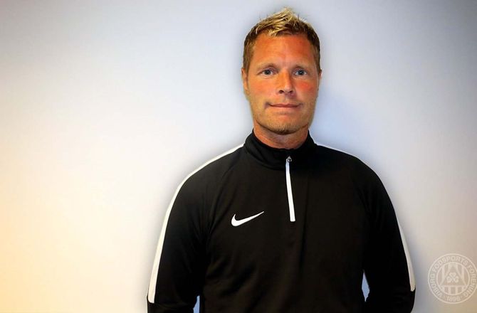 1. Division -Viborg-chef frygter ikke at løbe tør for backs