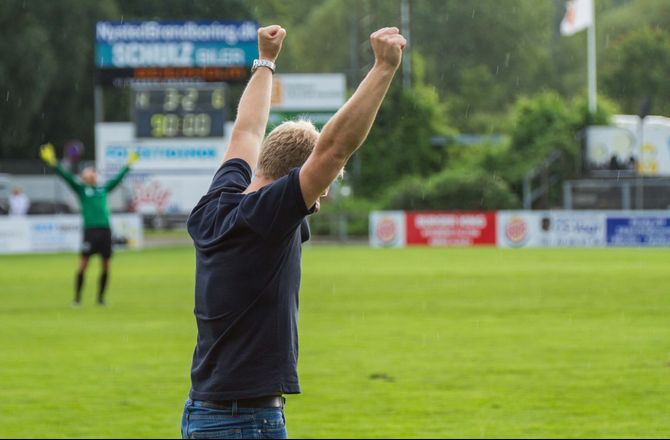 1. Division -Stolt Nykøbing-træner: Vi er kompetitive