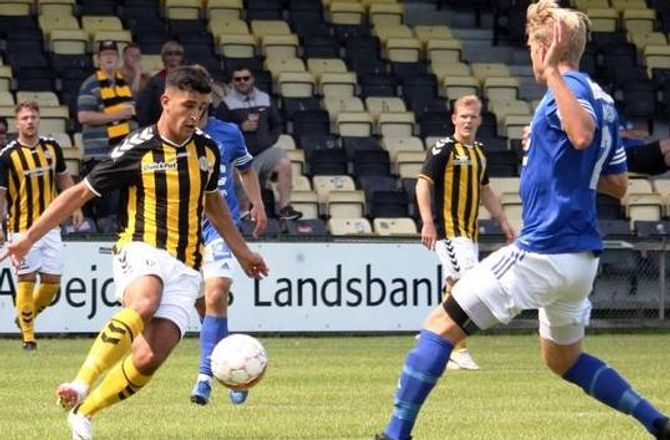 2. Division -Hvepsene henter ung futsal-landsholdspiller