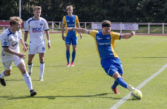 1. Division -Hovedskade tvinger 21-årige Pedersen til stop