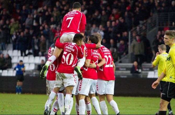 International -Vejle tester bosnisk midtbanespiller