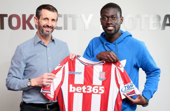 International -Stoke sender midt tilbage til Galatasaray