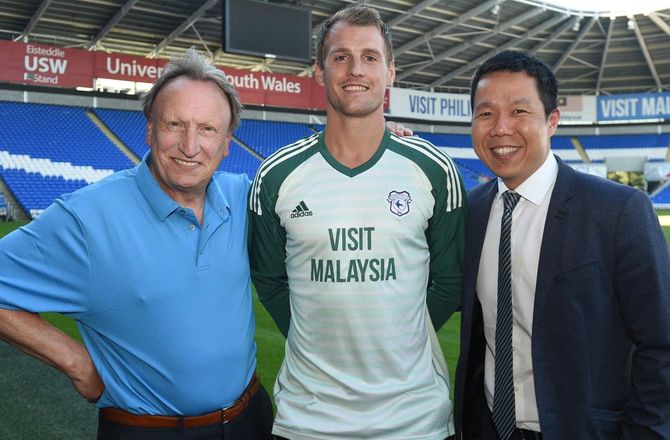 Premier League -Cardiff snupper engelsk målmand i QPR