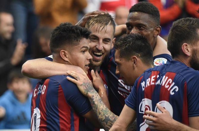 Segunda División -Huesca henter angriber i portugisisk fodbold