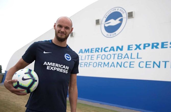 Premier League -Brighton køber keeper i Fulham