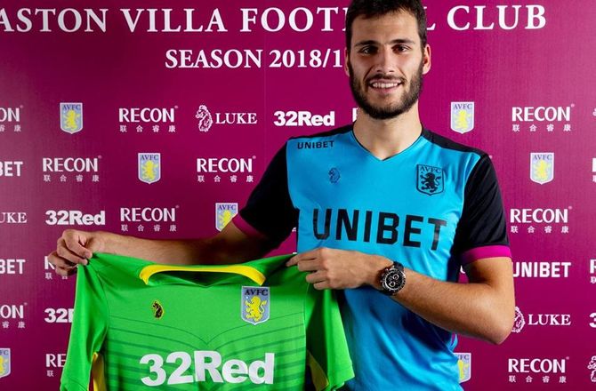 International -Atletico udlejer ung keeper til Aston Villa