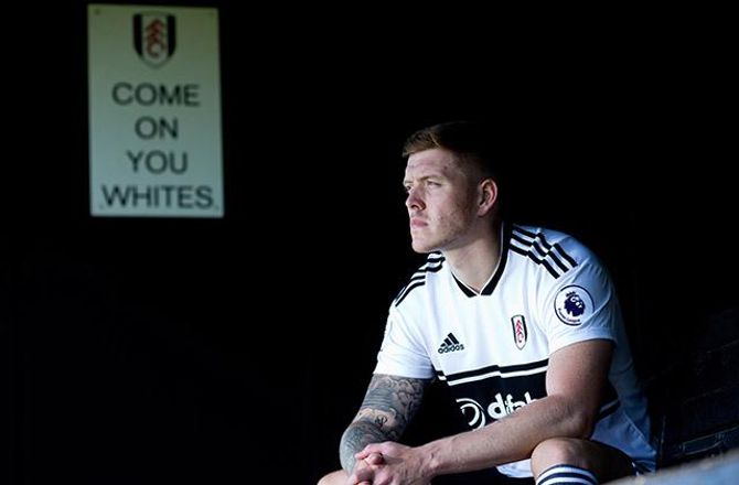 Premier League -Fulham-profil blev slemt skadet ved støvleskift