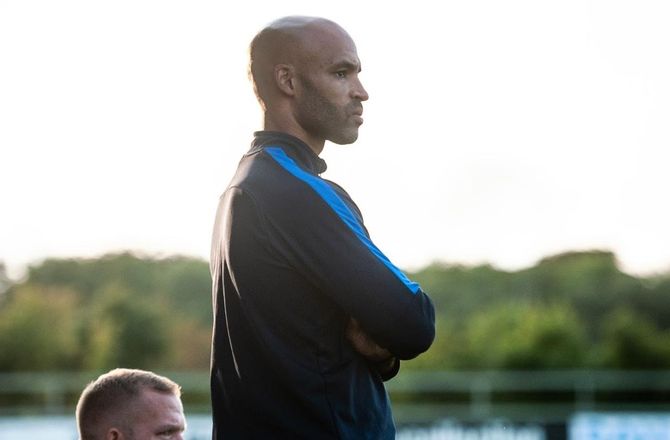 2. Division -Røll: Spillede dem ud af banen i første halvleg