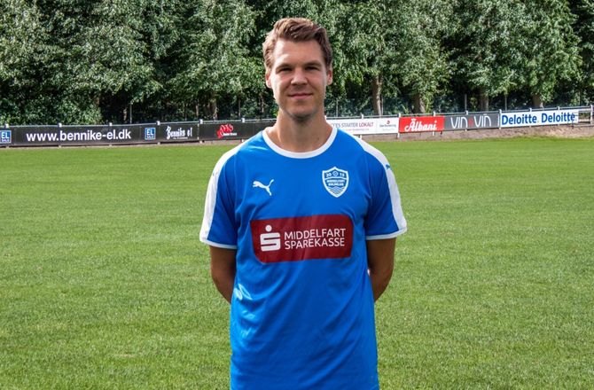 Middelfart -Middelfart forlænger med Niclas Vemmelund 