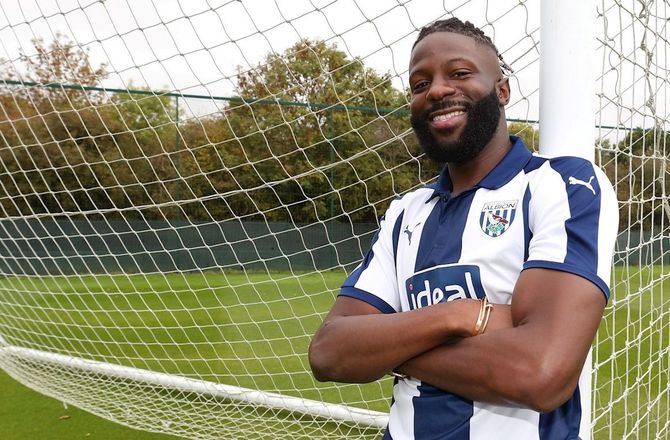 Championship -WBA skriver med transferfri Sako