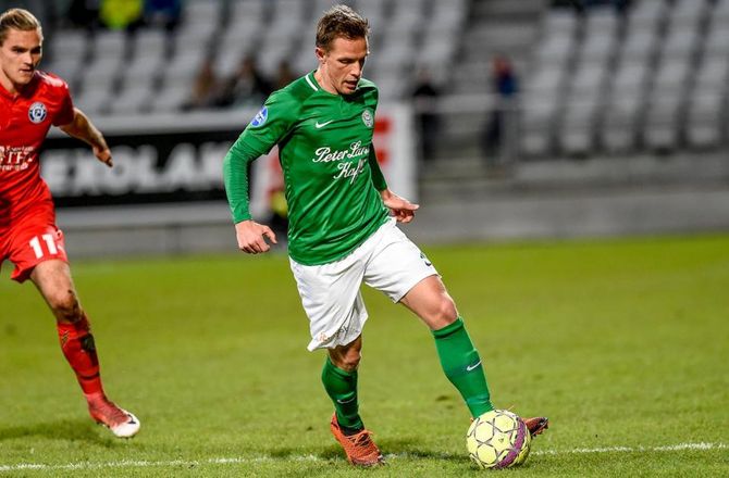 3F Superliga -VFF-back bliver spillende assistent i Skive