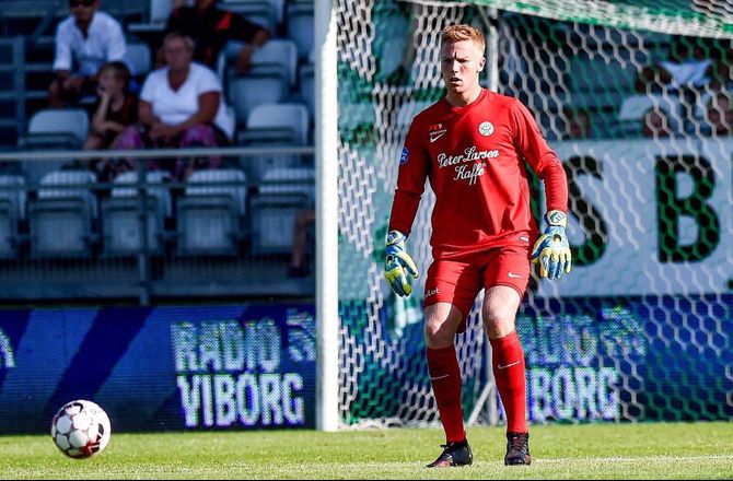 1. Division -Viborgs førstekeeper er korsbåndsskadet