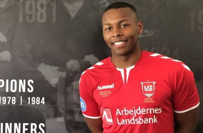 International -Vejle lejer 20-årig brasilianer: En klassisk nier