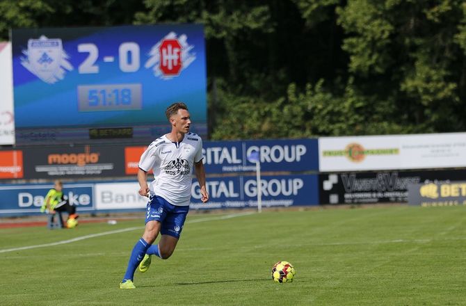 1. Deild -Kolding sælger profil til Kordrengir 