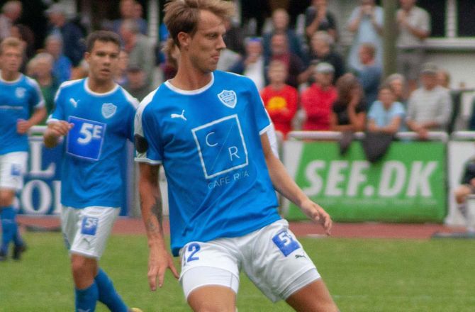 2. Division -Middelfart holder på vigtig midtbanemand