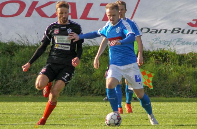 2. Division -Middelfart forlænger med uheldig kantspiller