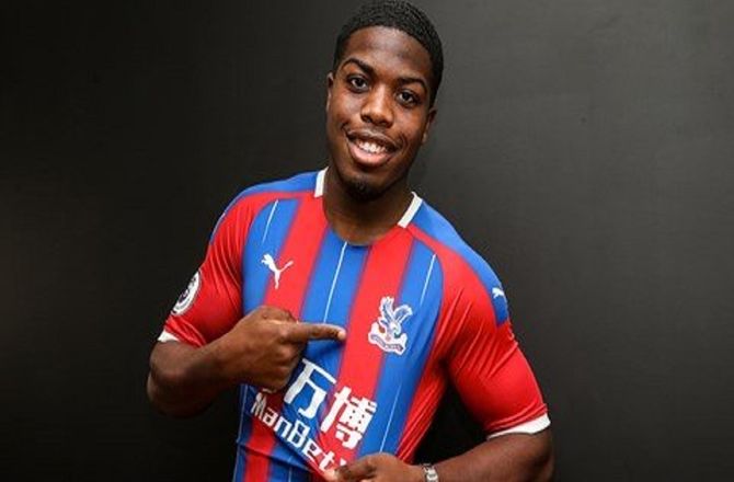 Premier League -Crystal Palace sikrer sig 19-årig forsvarer