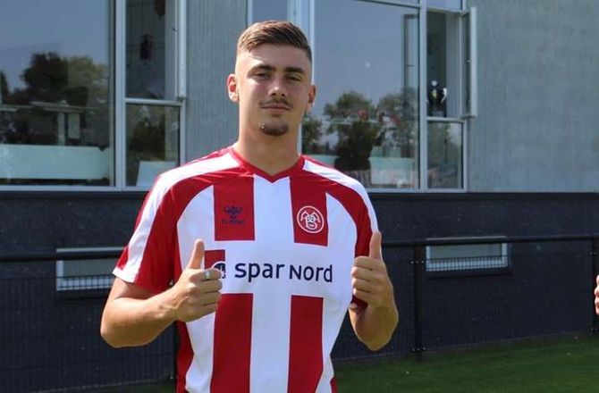 Danmark -Tim Prica scorede da AaB skuffede i testkamp