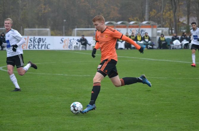 2. Division -28-årig Hillerød-profil indstiller karrieren