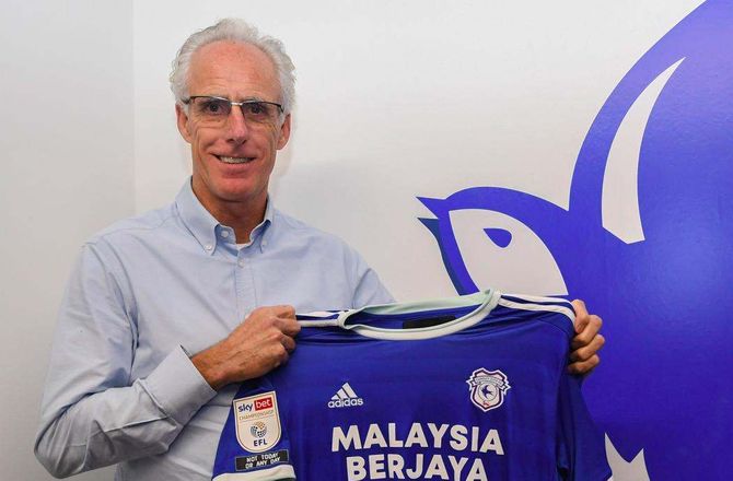 Championship -Mick McCarthy får kort aftale i Cardiff