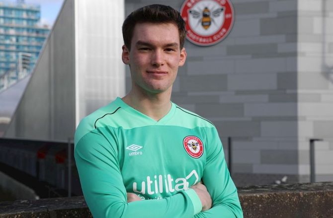 England -Brentford henter ung Liverpool-keeper
