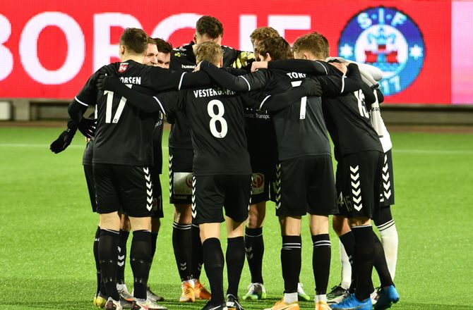 1. Division -KIF må undvære kvartet efter corona-tilfælde