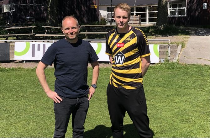 2. Division -Aarhus Fremad hapser fri Jeppe Hansen