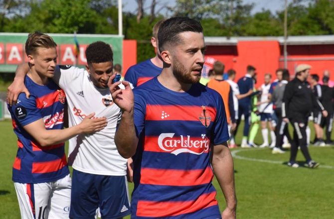 2. Division -Frem-midt skal spille college-fodbold i USA