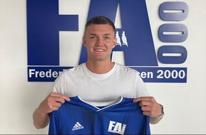 FA 2000 -FA 2000 henter angriber hjem