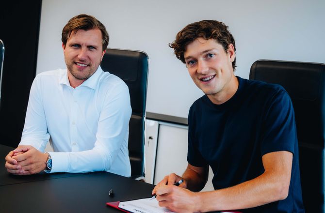 Bundesliga -Frankfurt styrker angrebet med Atalanta-spids
