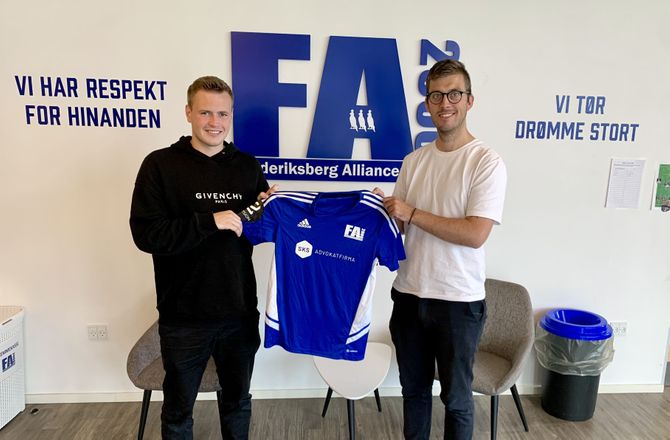 2. division -FA 2000 henter midtbaneprofil i Dalum IF