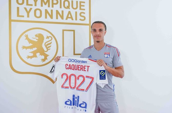 Ligue 1 -Talentet Maxence Caqueret forlænger i Lyon 