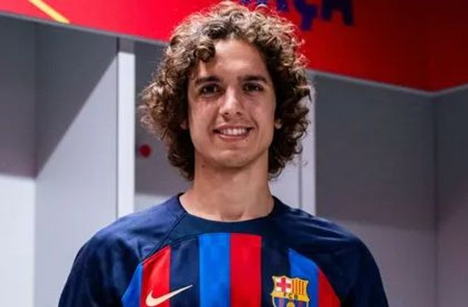 International -Fenerbahce henter ung tyrker på Barcas andethold